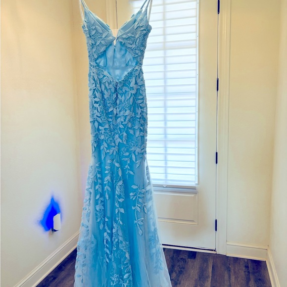 Amarra Light Blue Floral Prom Dress Size 2 - Picture 3 of 5